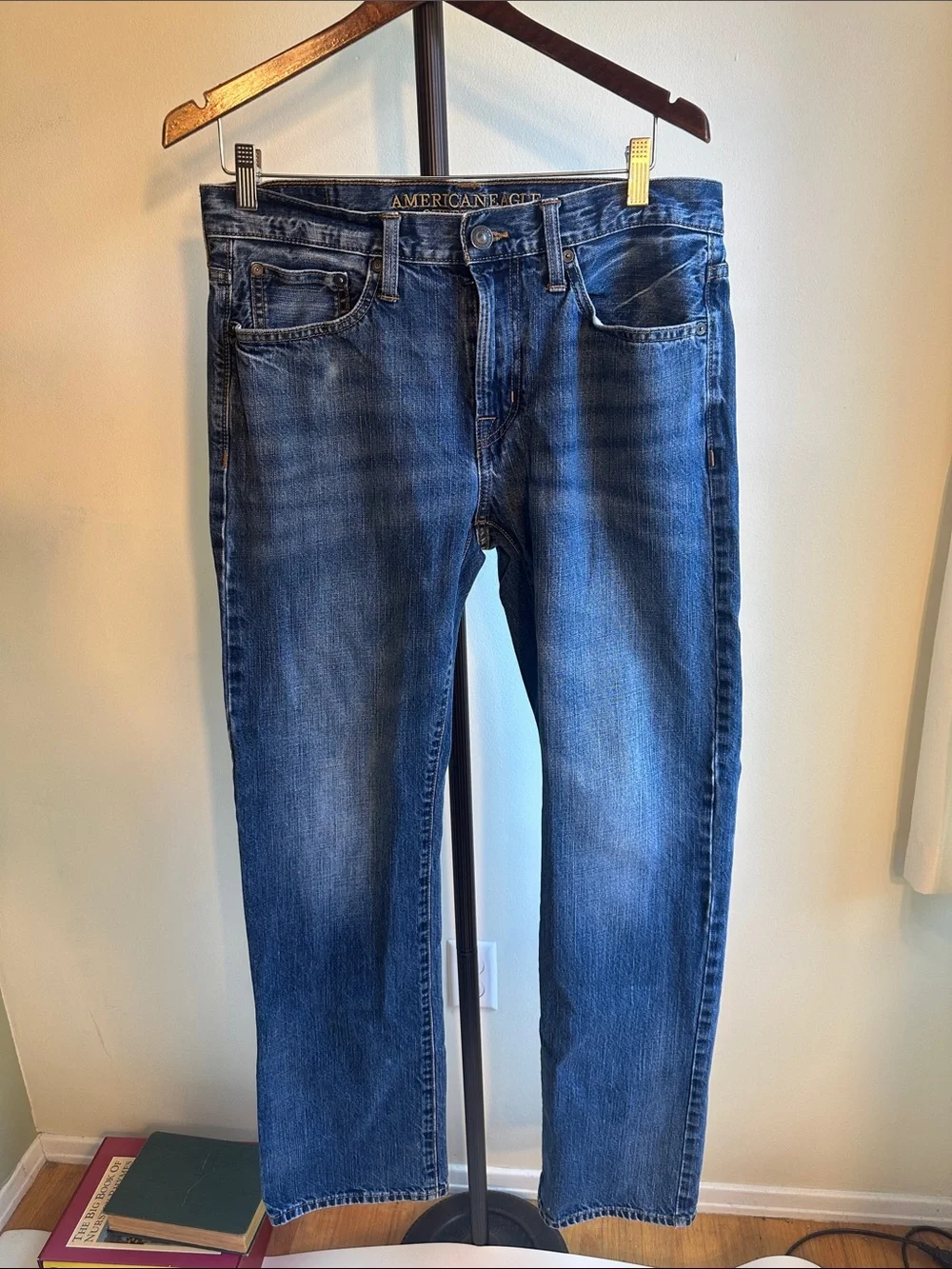 American Eagle Outfitters classic straight